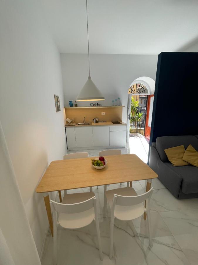 Pierrot E La Luna House Salerno Centro Eksteriør bilde